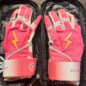 Bruce Bolt MegRem limited edition long cuff batting gloves.  Size adult medium.